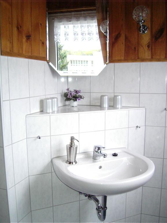 Ferienwohnung Zum Wald Sellin  الغرفة الصورة